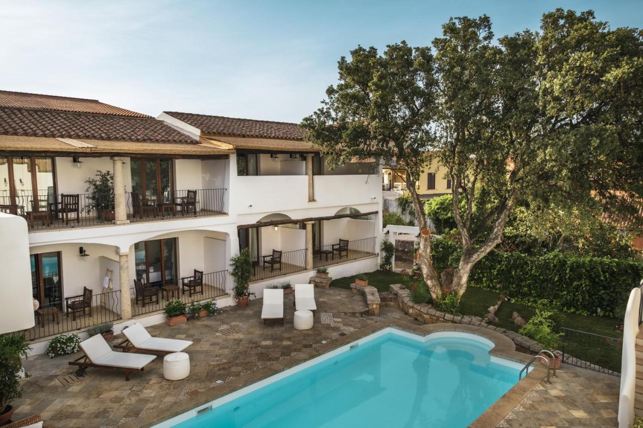 La Suera San Pantaleo Hotel Buitenkant foto