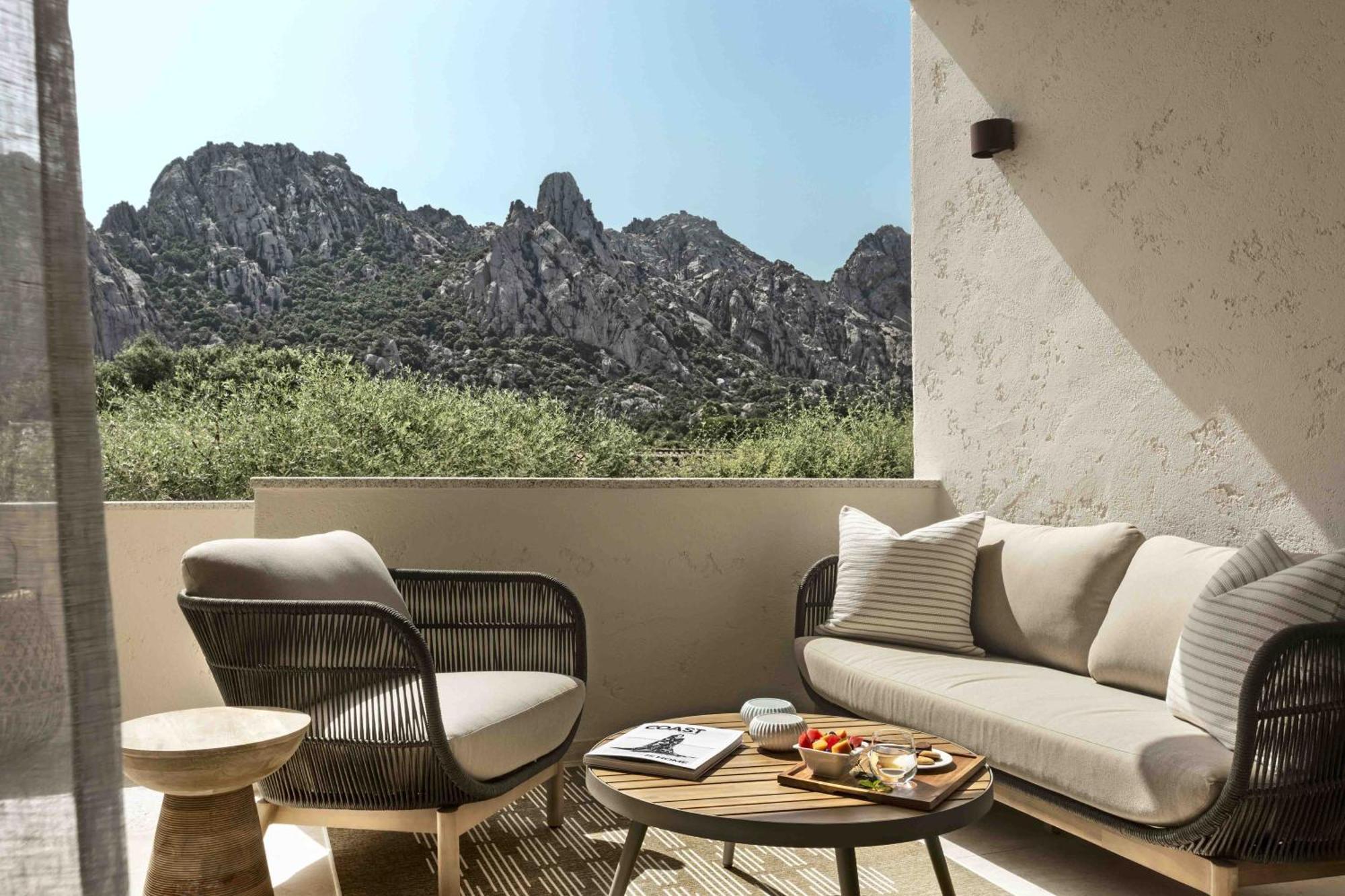 La Suera San Pantaleo Hotel Buitenkant foto